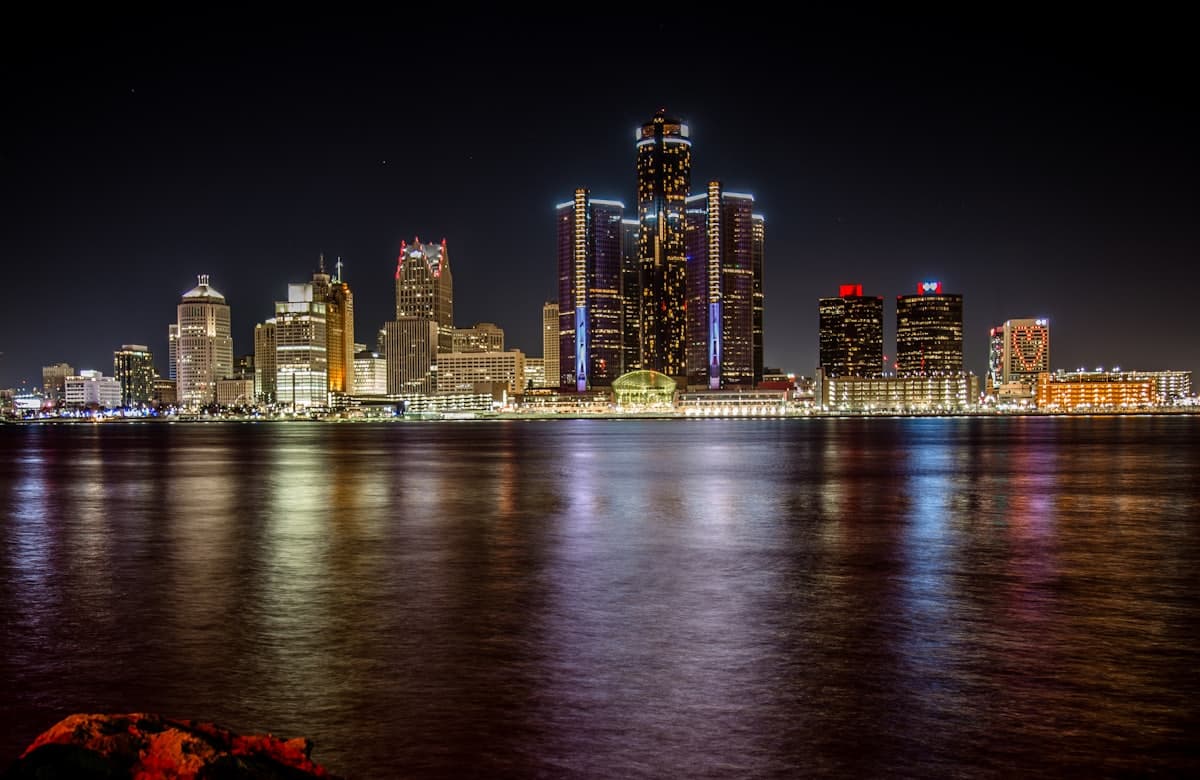 Detroit, MI